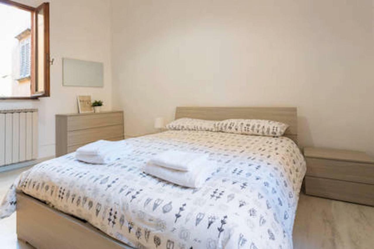 Viole Apt Perugia Centro Apartment Luaran gambar